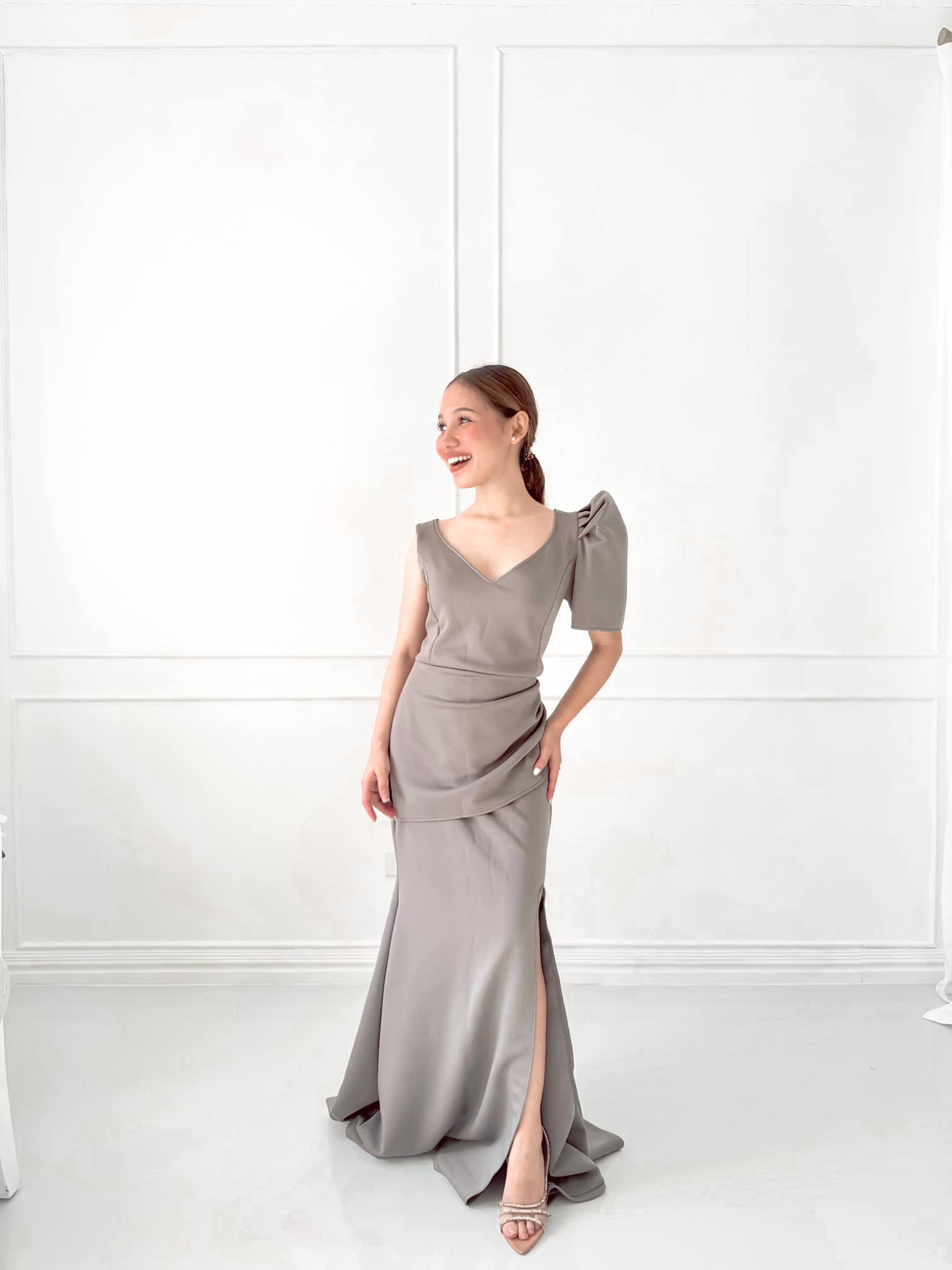 FREESIZEPH TAYLOR FORMAL LONG DRESS MODERN FILIPINIANA MADE OF NEOPRENE FABRIC puff sleeve elegant formal dresses regular chic - Image 6